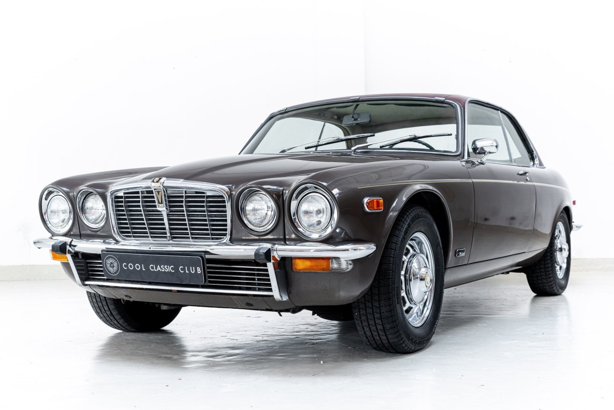 Jaguar xj12 Coupe