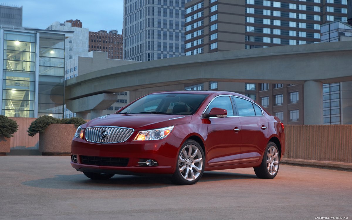 Buick Lacrosse 2011