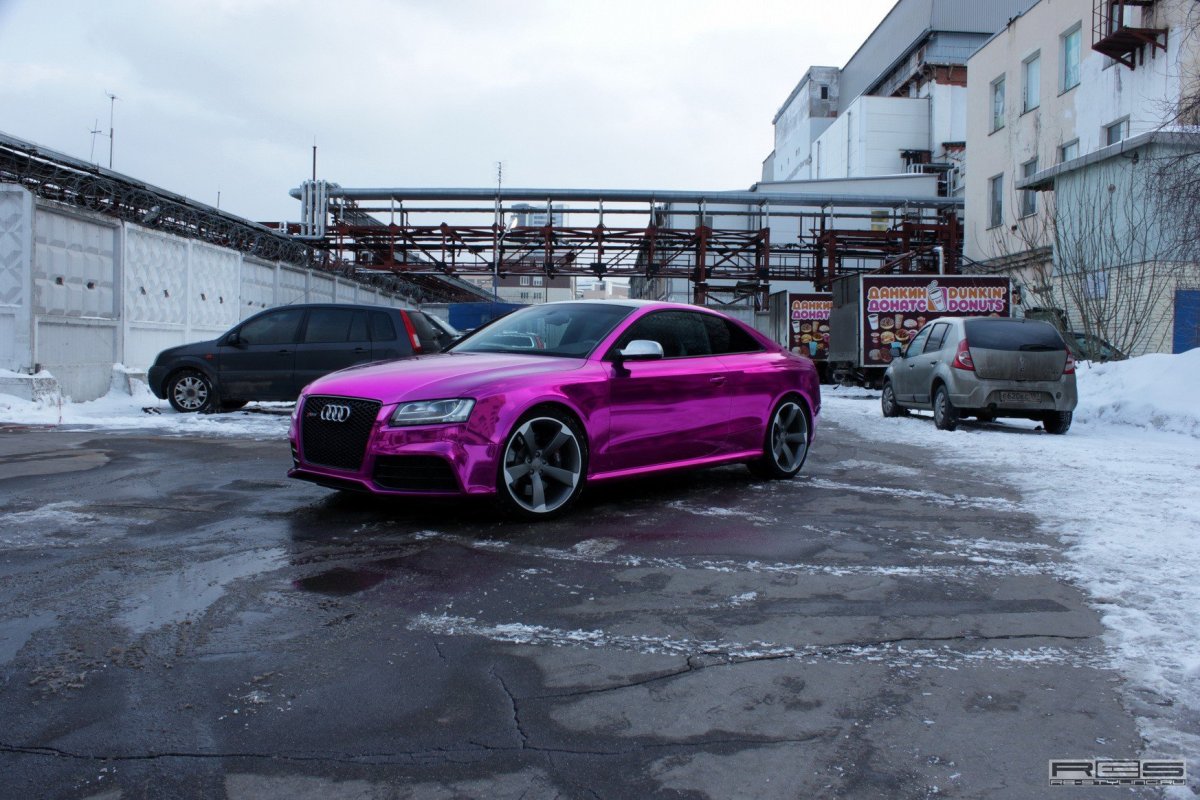 Ауди rs5 фиолетовая