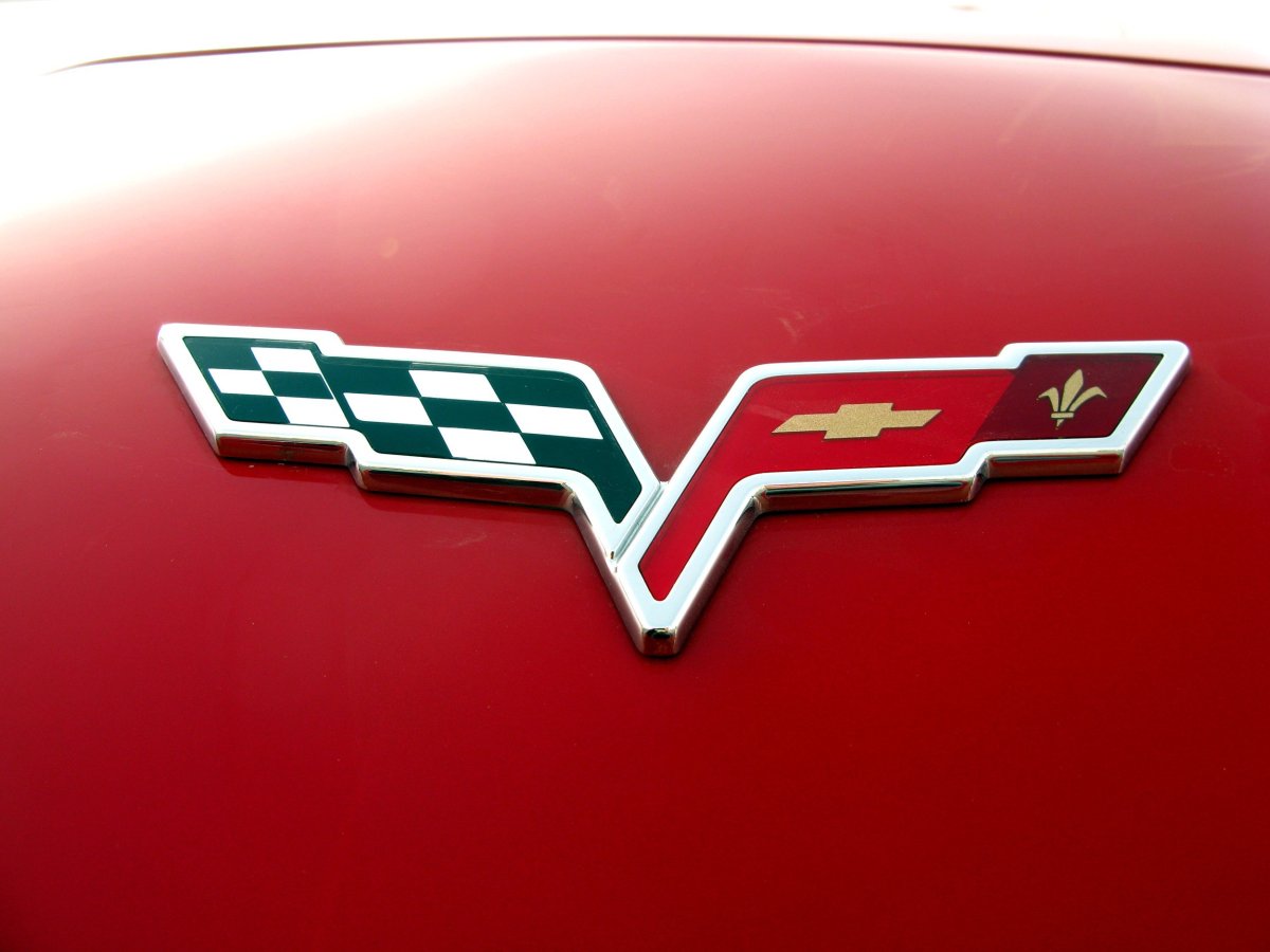 Chevrolet 2011 лого