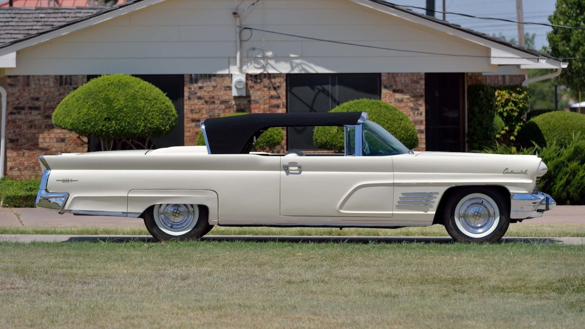 Lincoln Continental Mark 5 1960