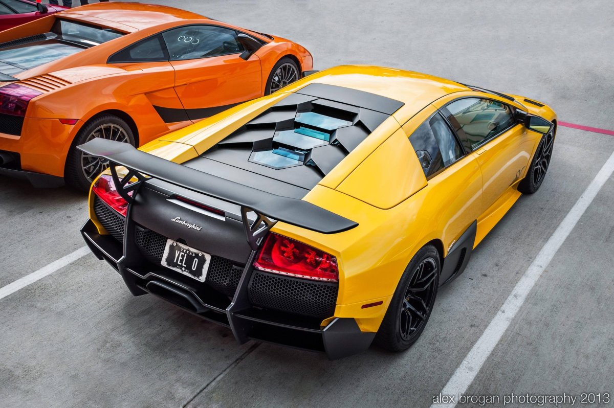 Lamborghini Murcielago SV жёлтая