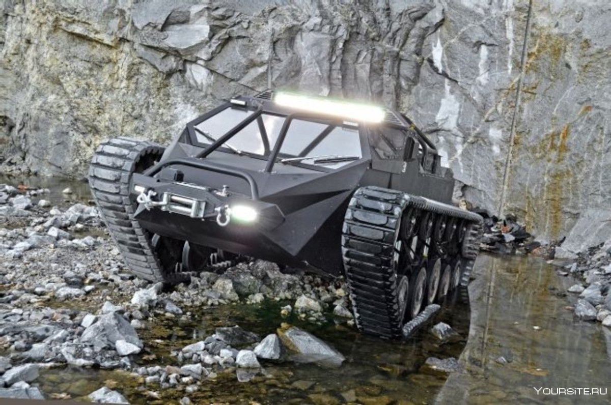 Вездеход Ripsaw ev2