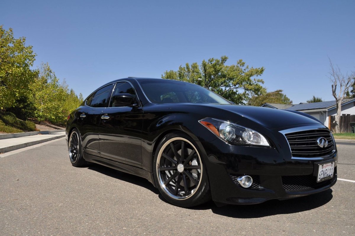 Infiniti m37 m56 Black