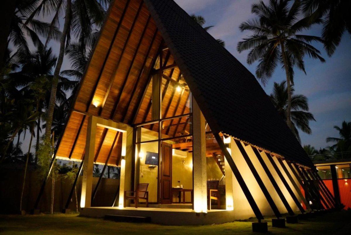 Iranawila Beach House Шри-Ланка Hotel