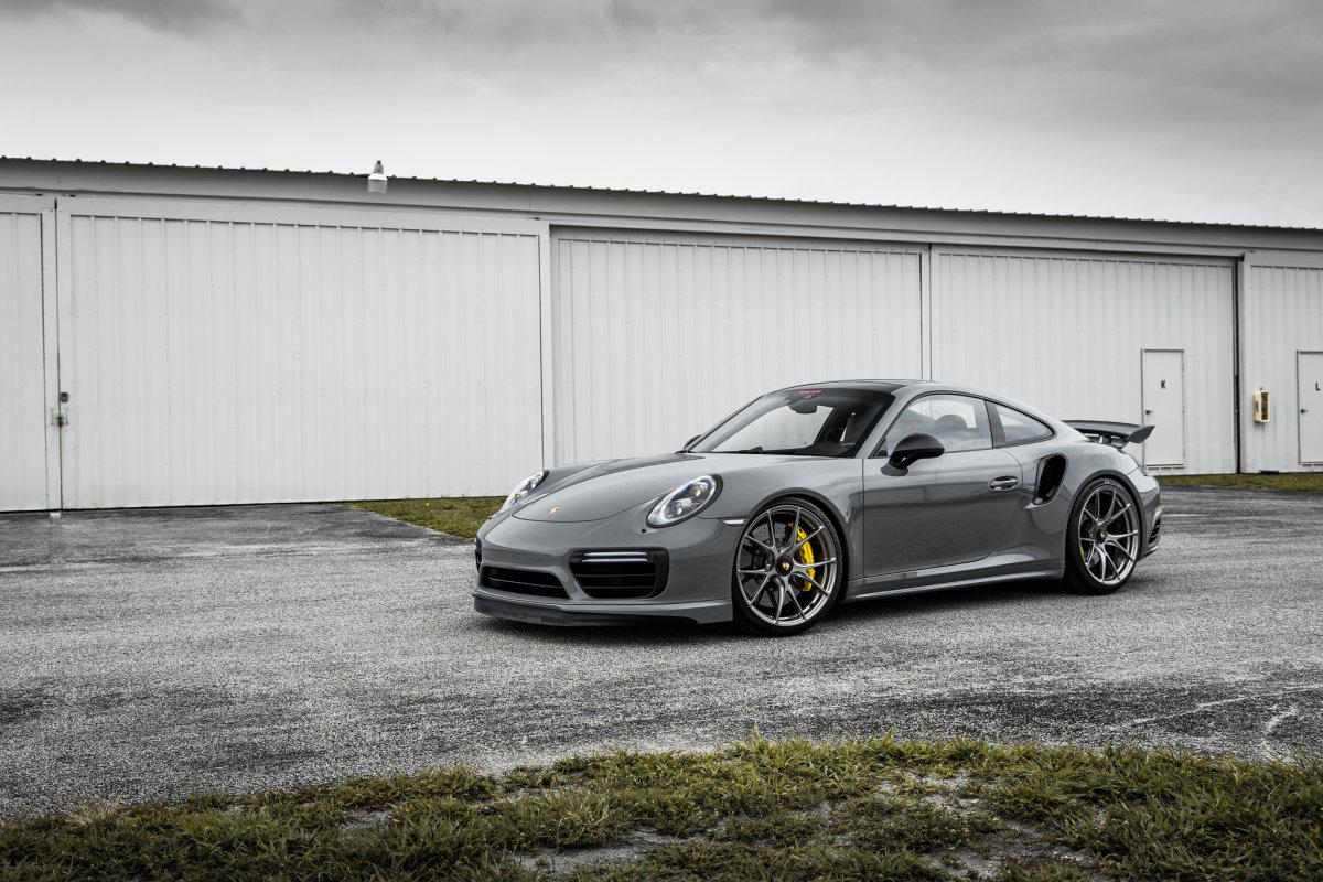 Porsche 911 Turbo Gray