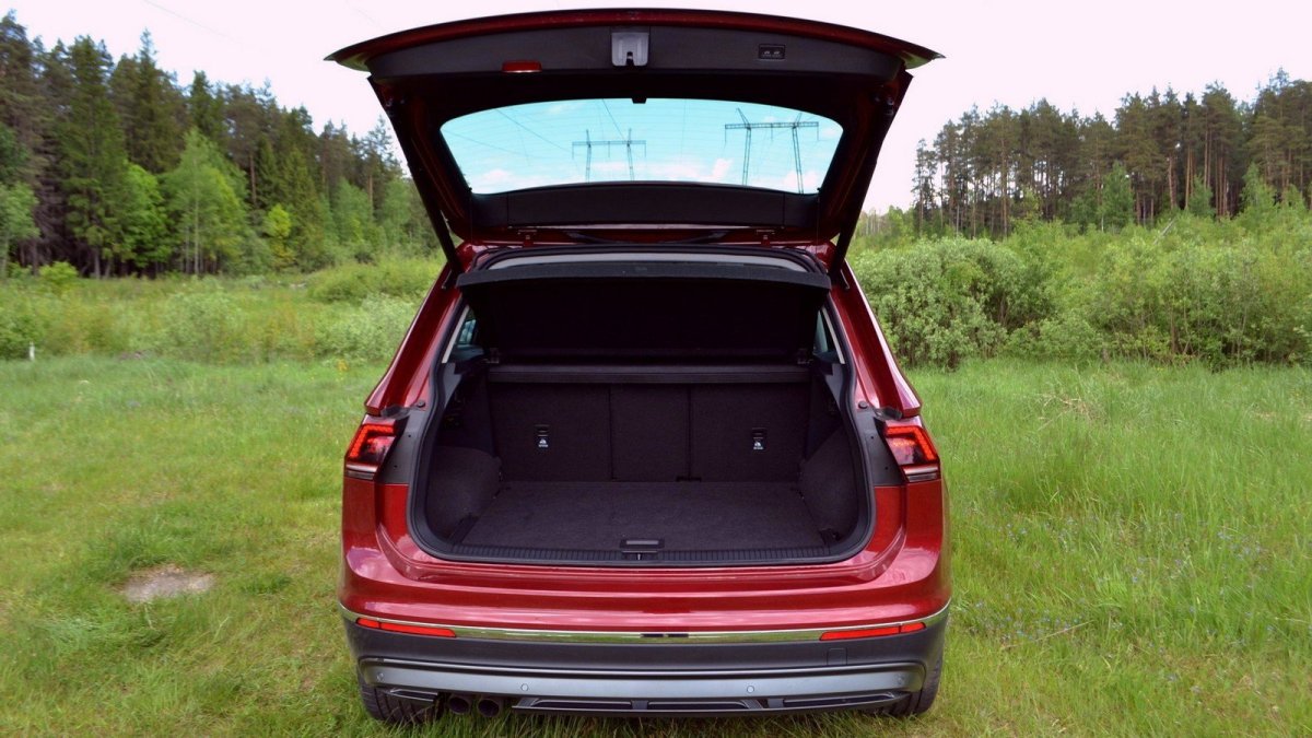 Volkswagen Taos багажник