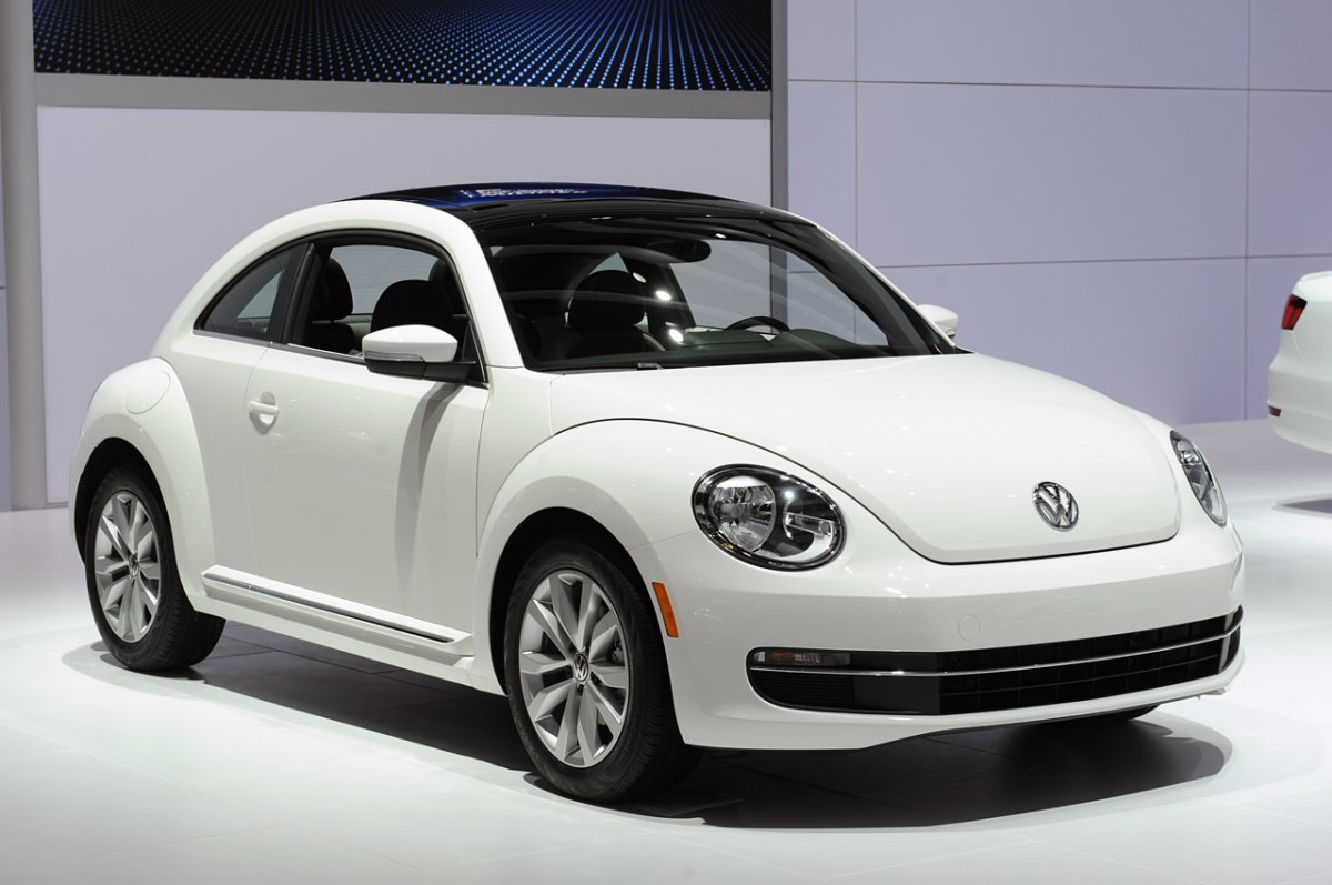 Volkswagen New Beetle 2013