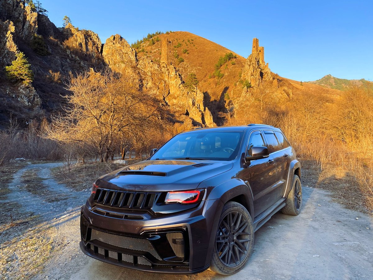 Jeep Grand Cherokee srt8 2022