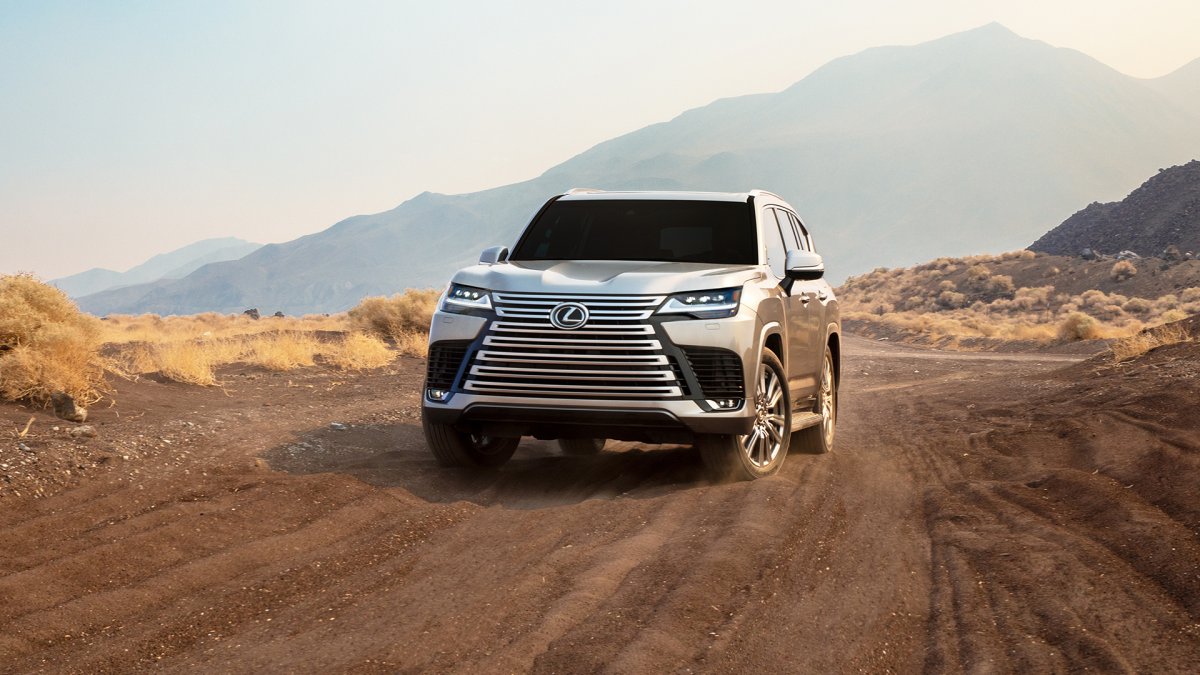 Lexus LX 2022