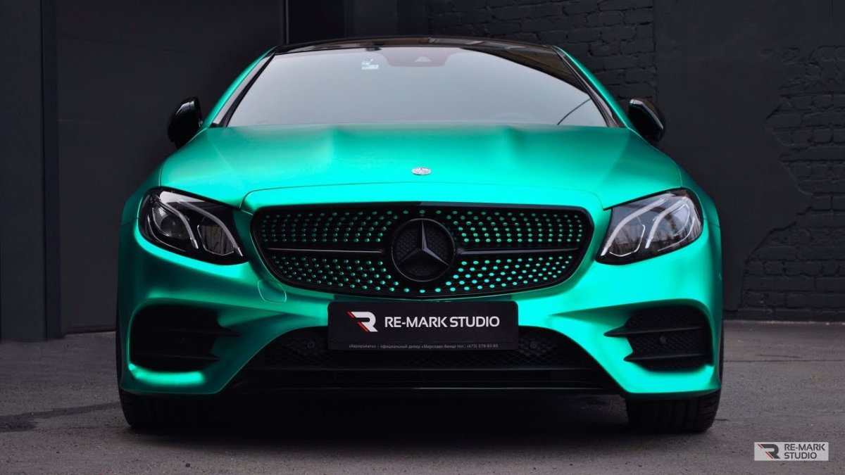 Мерседес e300 зеленый