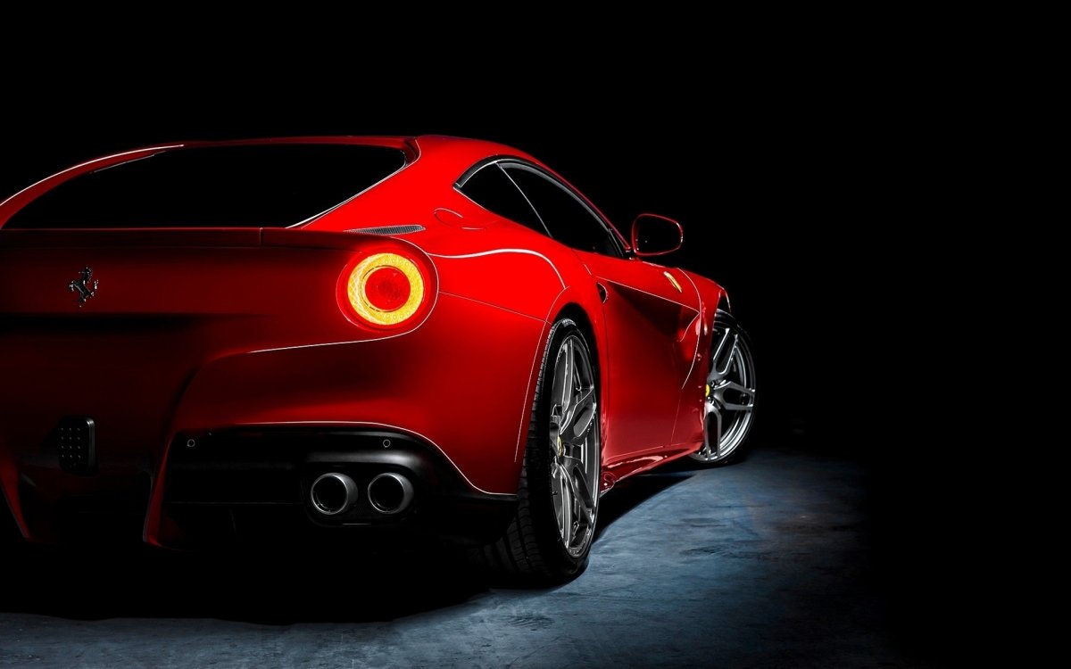 Ferrari f12 Berlinetta Red