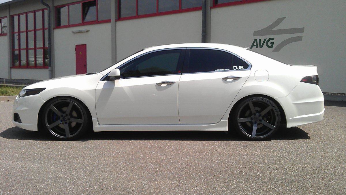 Honda Accord 8 белый диски