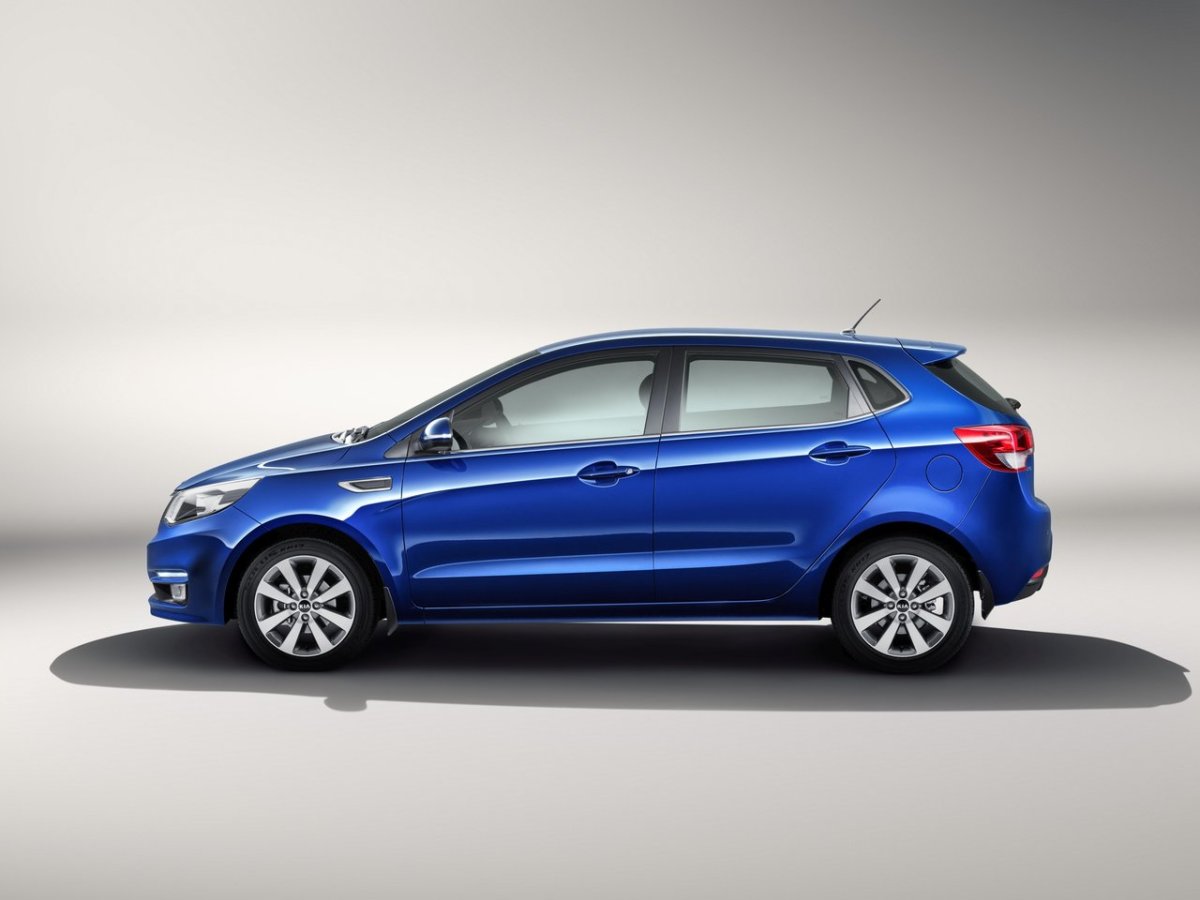 Kia Rio хэтчбек 2015