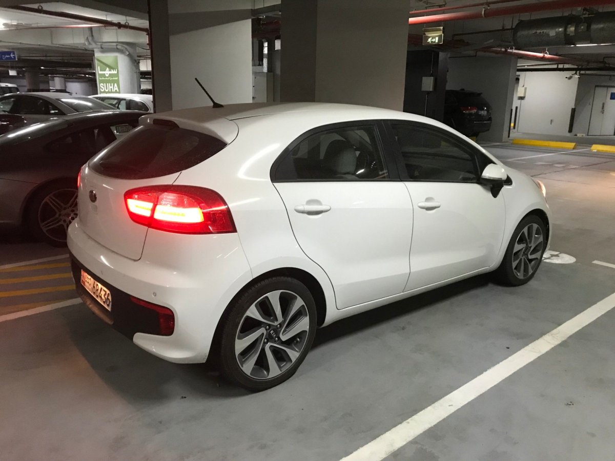 Kia Rio 2017 хэтчбек