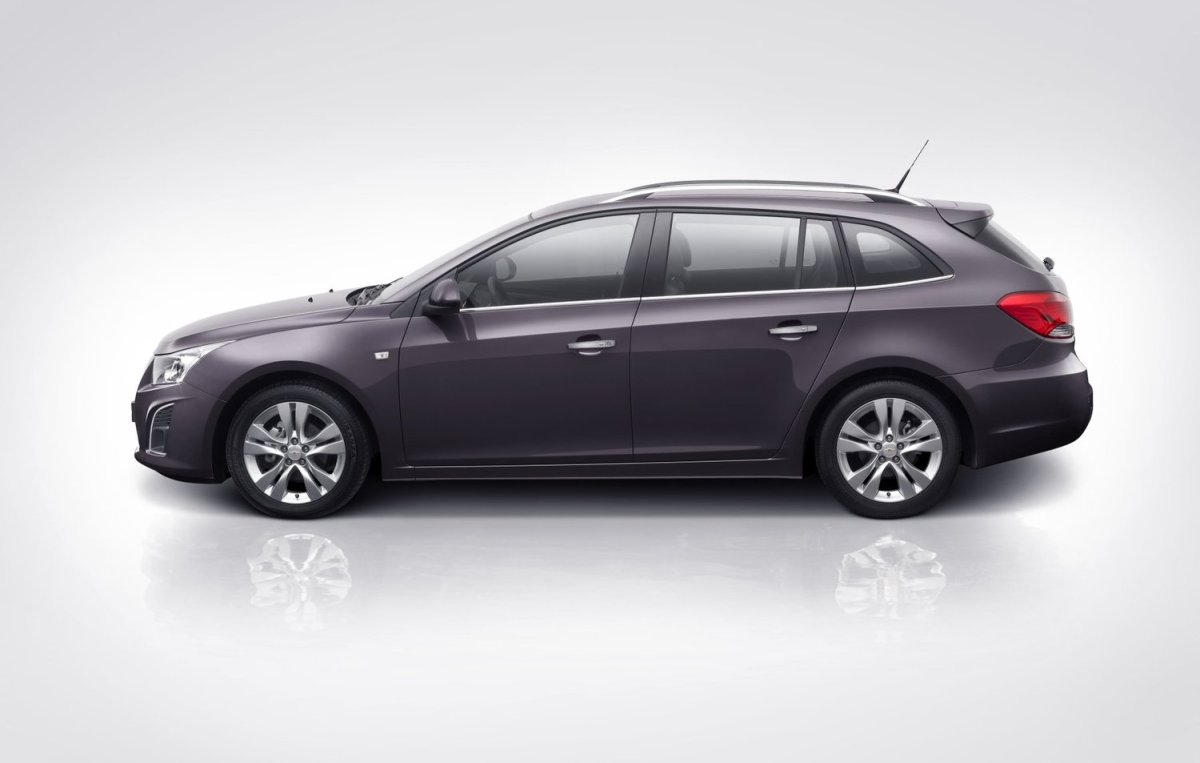 Chevrolet Cruze 2012 универсал