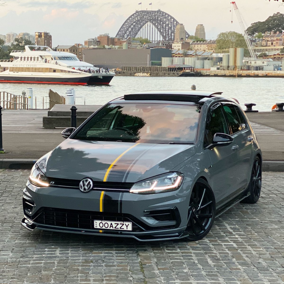 Volkswagen Golf GTI 7 R