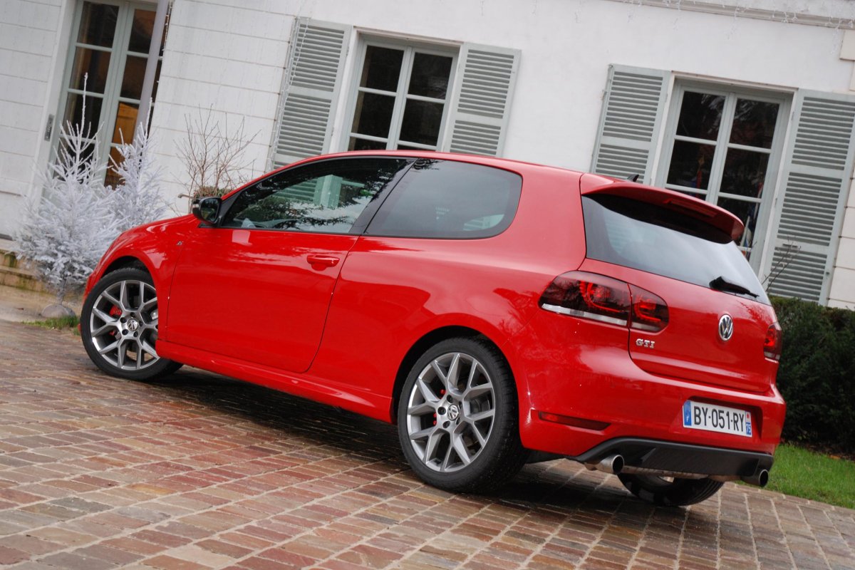 Гольф 6 GTI купе