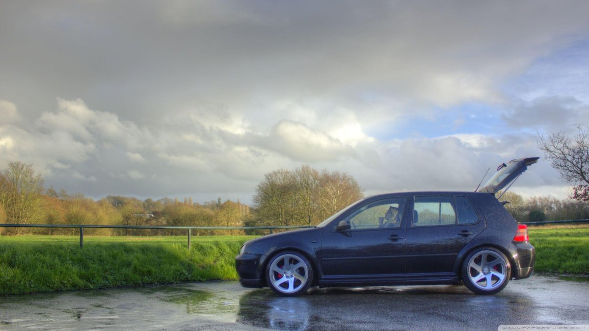 VW Golf 4 stance