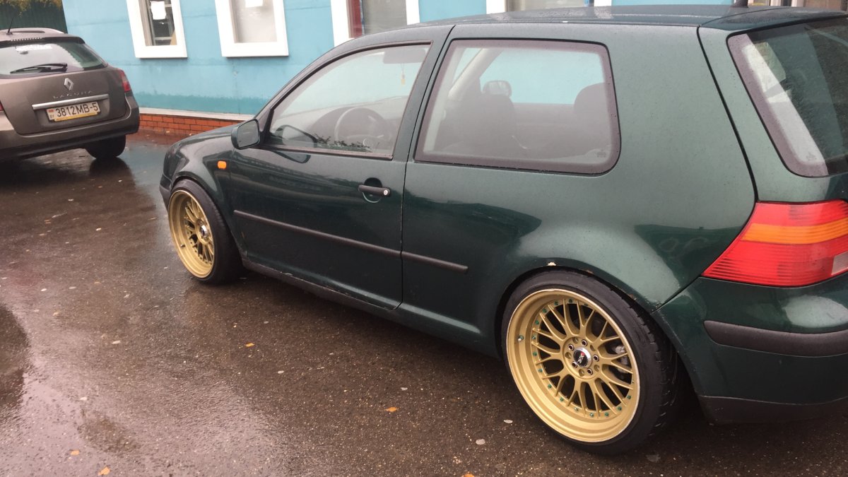 Volkswagen Golf 4 купе на ВСМПО