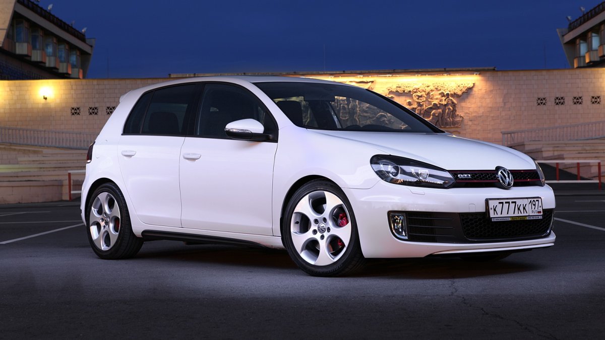 Фольксваген гольф GTI 2011