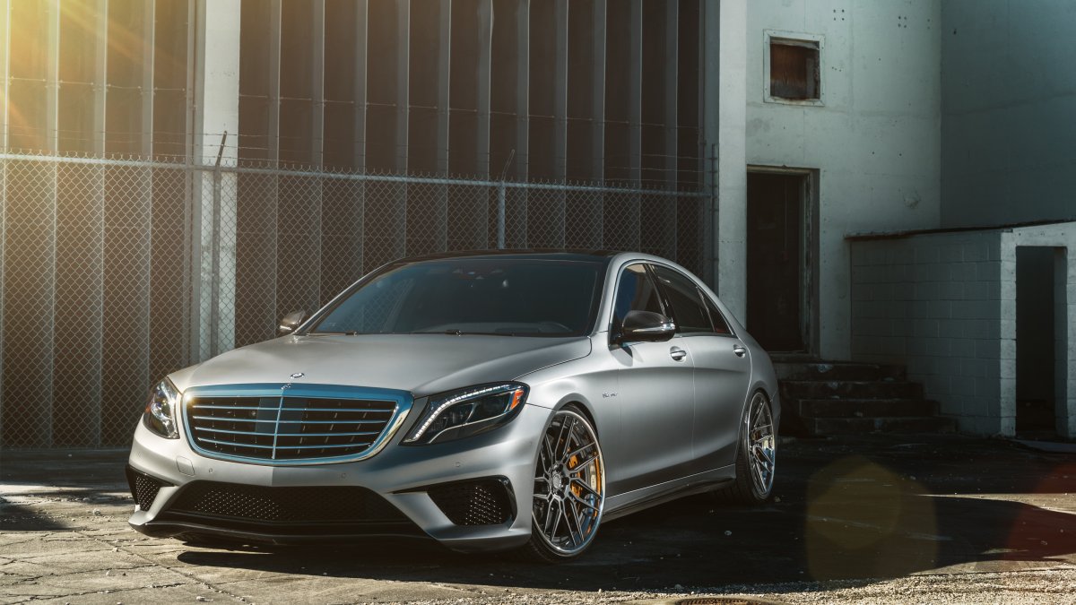 Mercedes Benz s63 w222