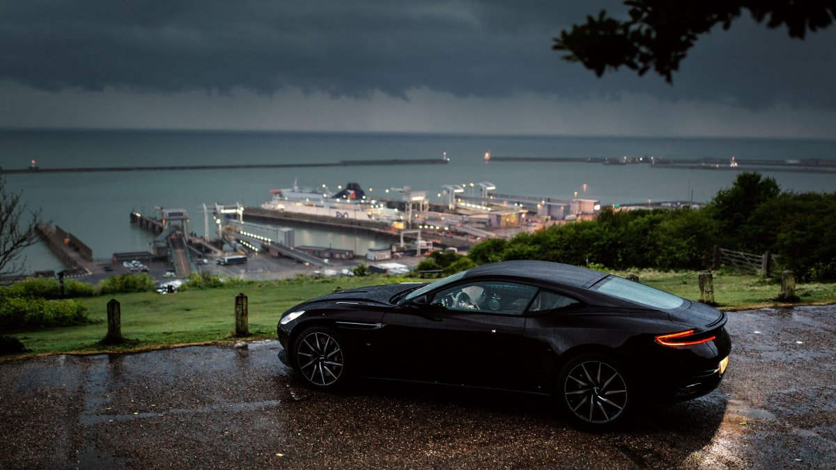 Aston Martin db11 4k