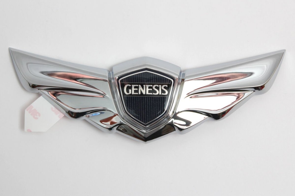 Genuine Hyundai Equus OEM Trunk Tailgate Emblem 86330-3n000