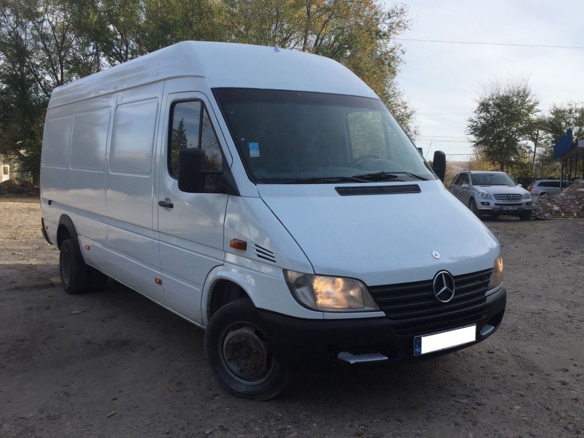 Mercedes-Sprinter 413 CDI