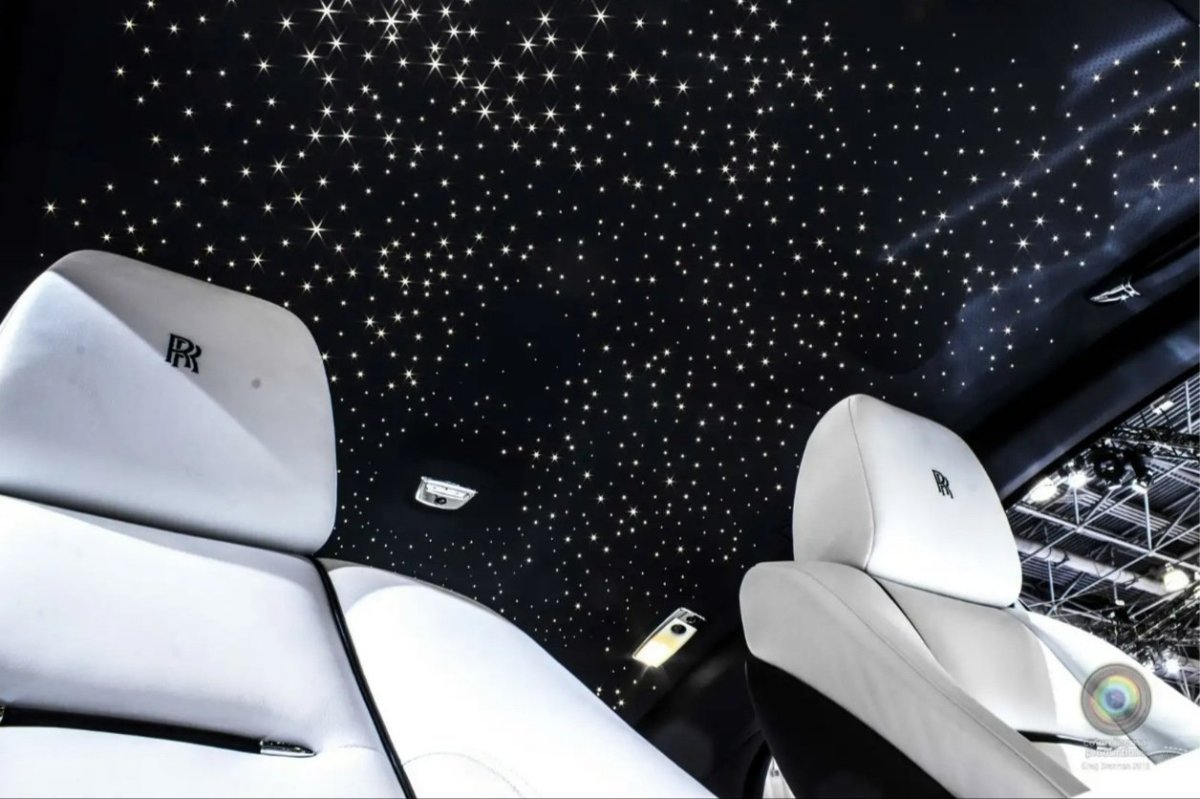 Звездный потолок Rolls Royce