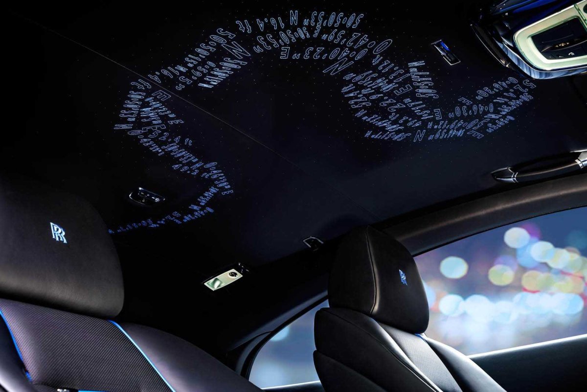 Rolls Royce Wraith потолок