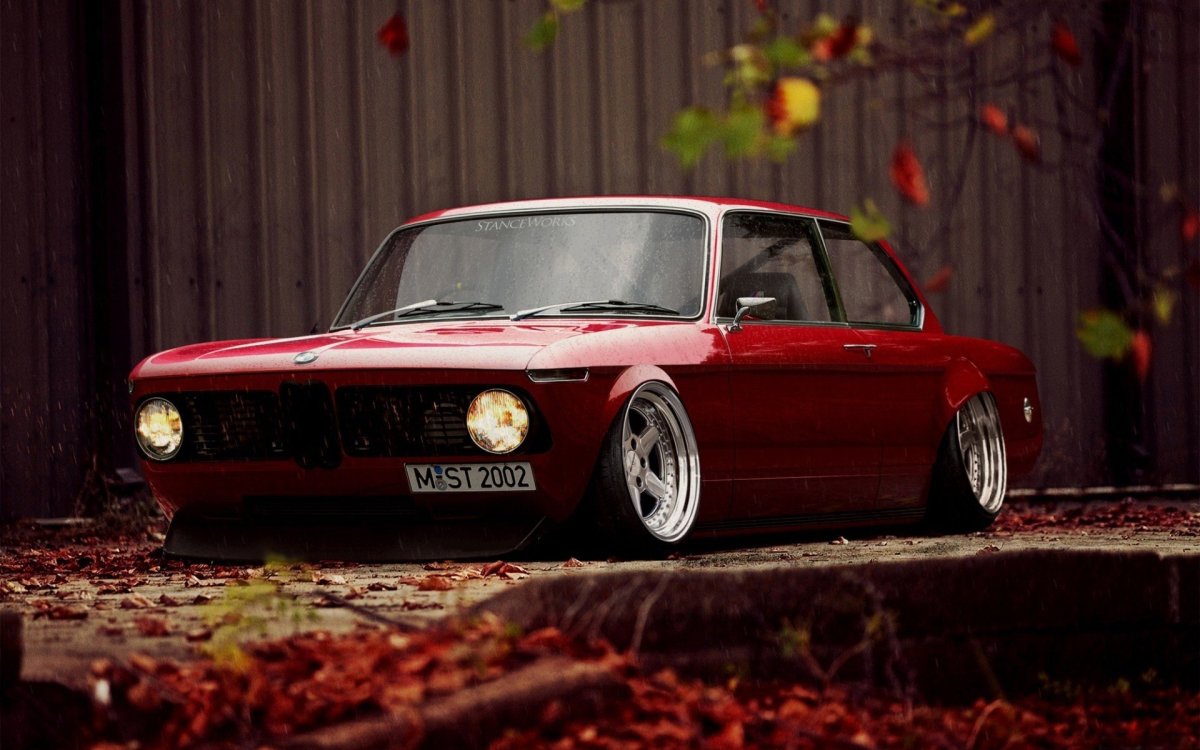 BMW 2002 stance