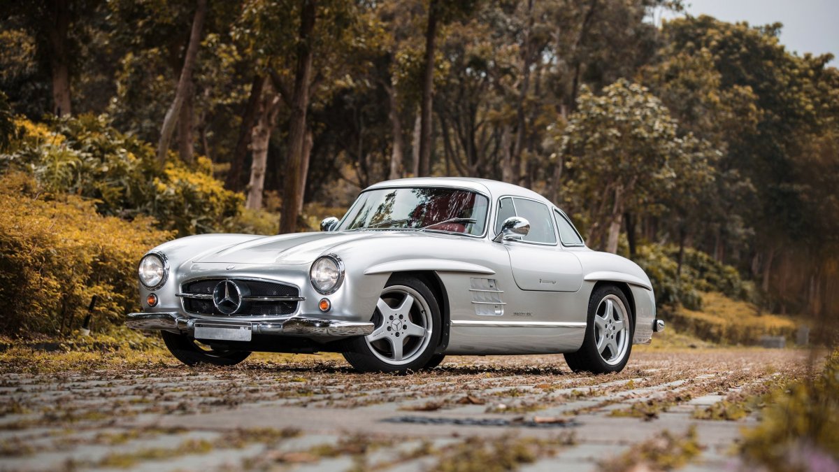 Mercedes-Benz 300sl AMG