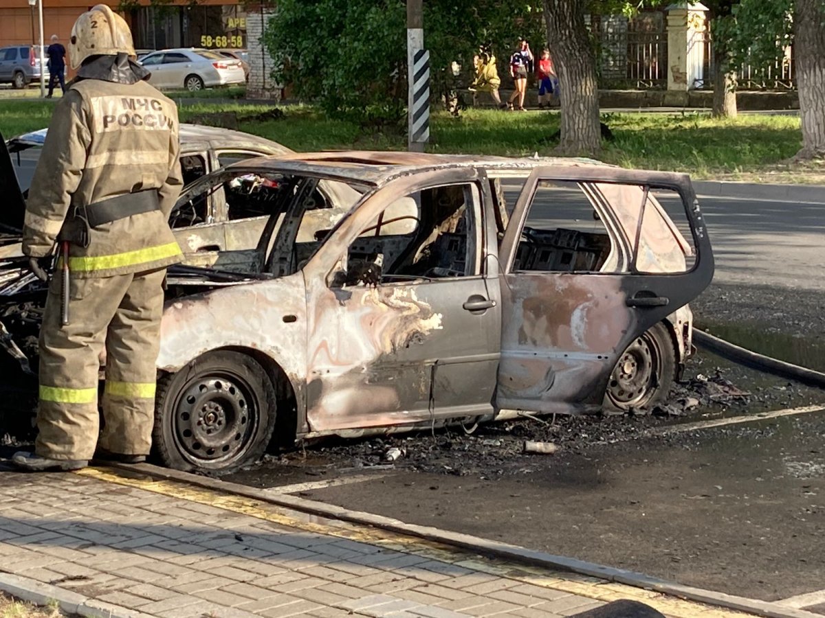 В Иваново сгорели два автомобиля