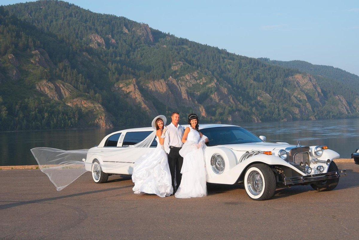 Необычные Свадебные автомобили