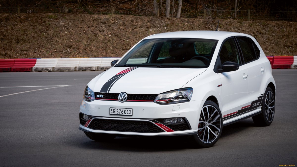 VW Polo GTI 2016