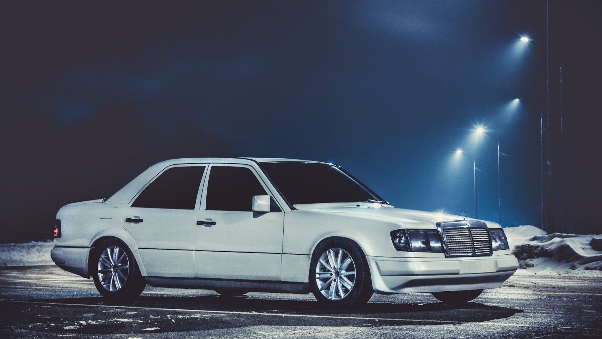 Mercedes Benz w124 s600