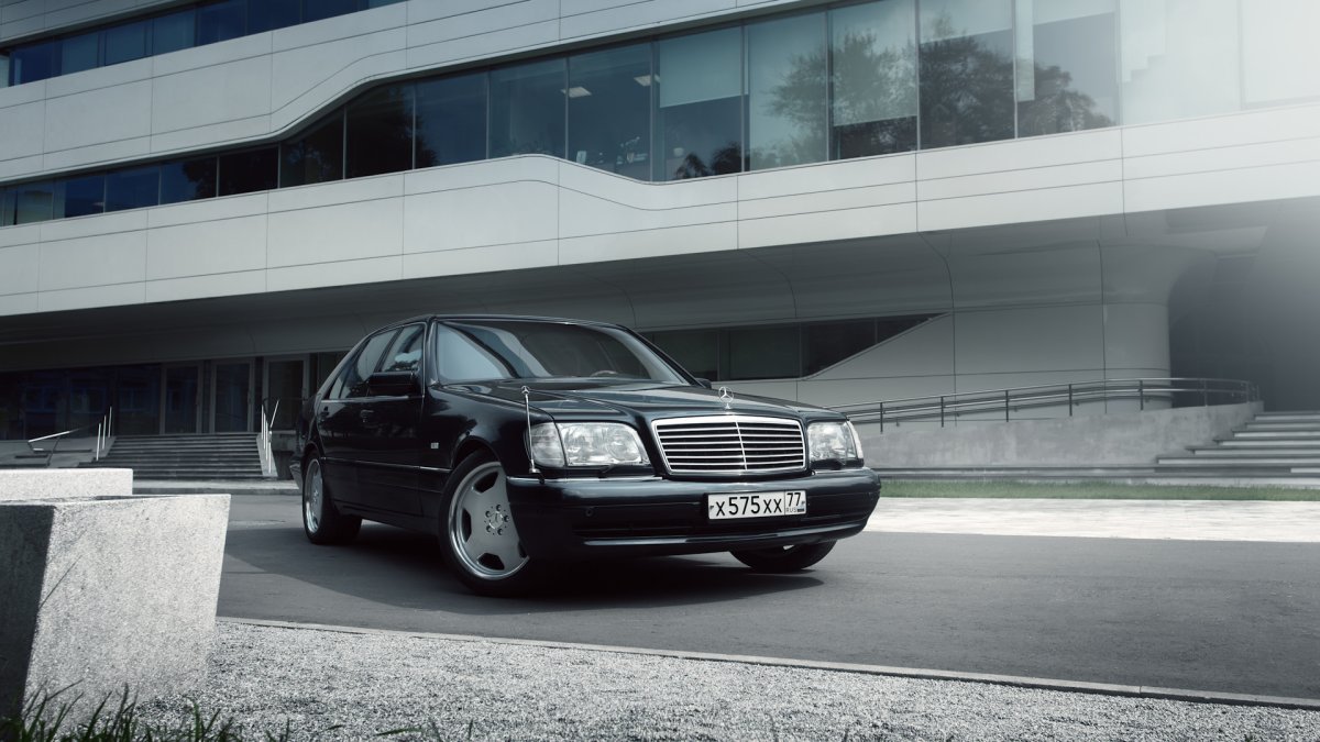 Mercedes Benz w124 s600