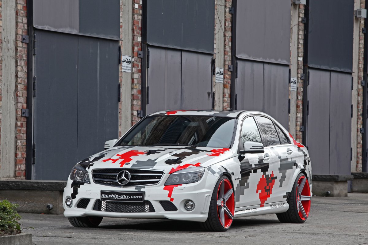 Mercedes Benz c63 AMG винил