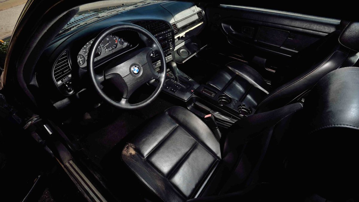 BMW 323is Coupe e36