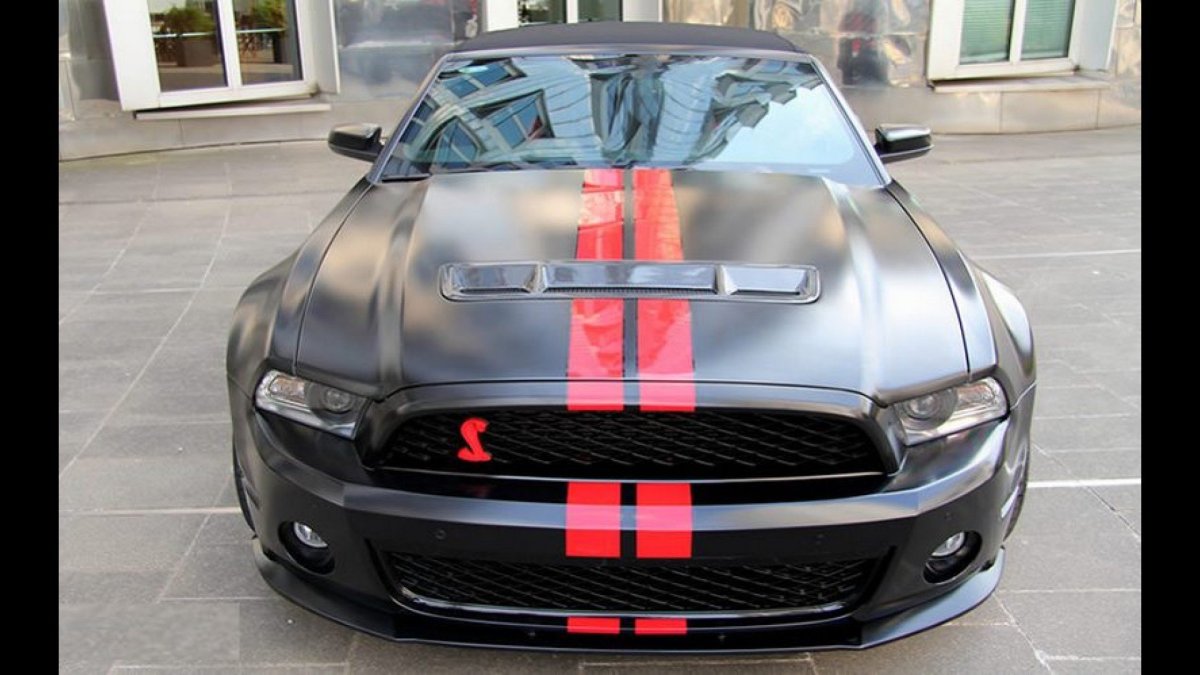 Ford Mustang Shelby gt500 капот