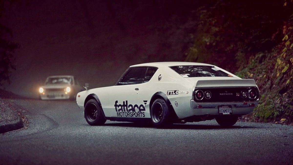 Fatlace' Nissan Skyline 2000 gt-r