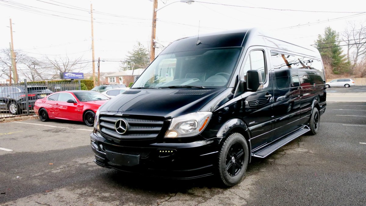 Mercedes-Benz Sprinter w906