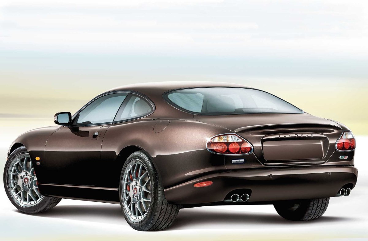 Jaguar XKR Coupe Victory Edition 2006