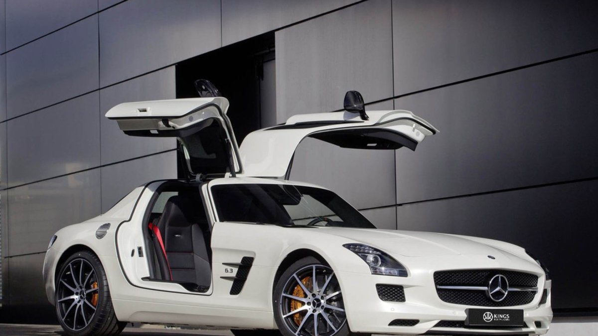 Mercedes Benz SLS AMG gt