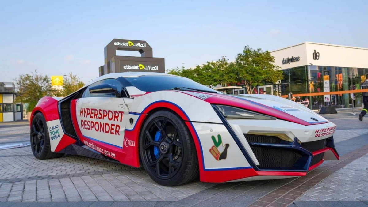 Lykan Hypersport полиции Дубая