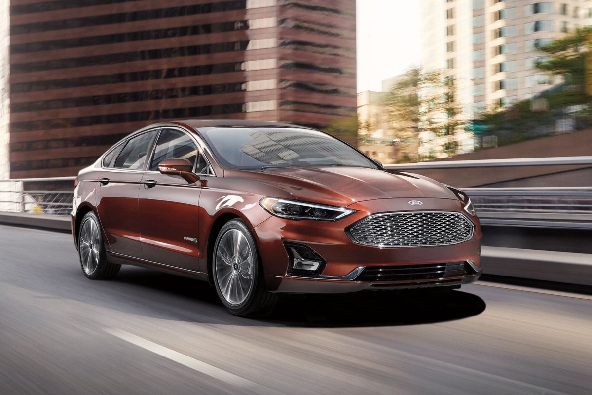 Ford Fusion 2019 седан