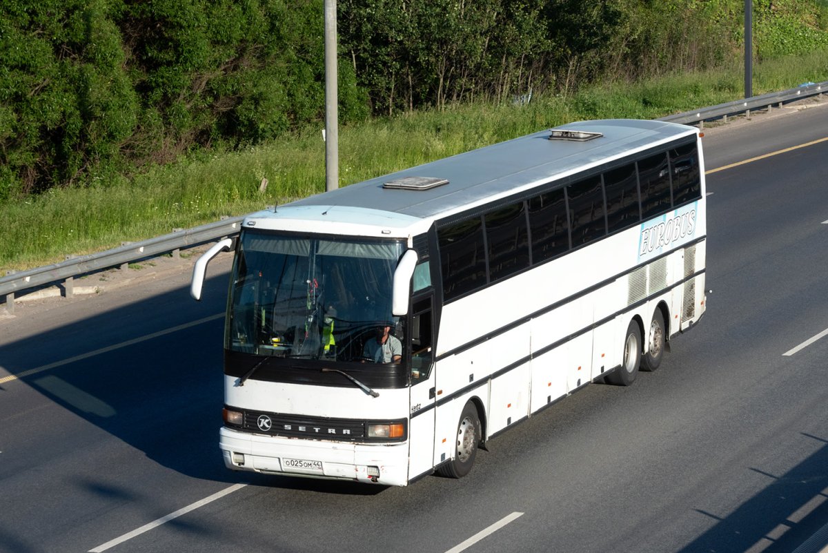 Автобус Setra s228dt