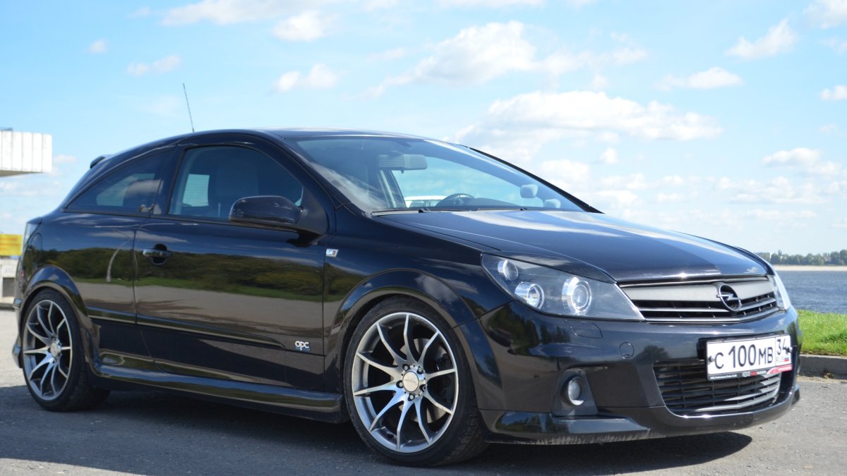 Opel Astra h GTC 2007 колеса