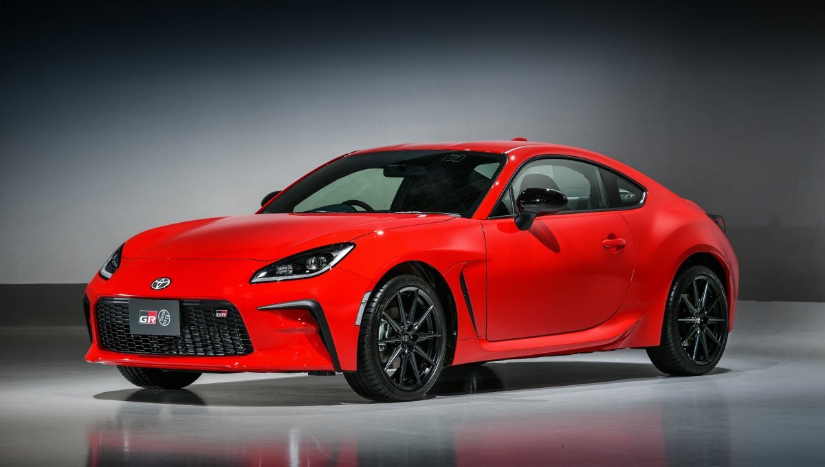 Тойота gt 86 2022